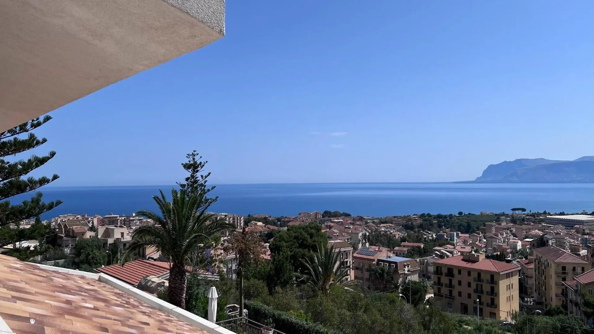 Villa Belvilla By Oyo Patrizia Bouganvillae Castellammare del Golfo Itália