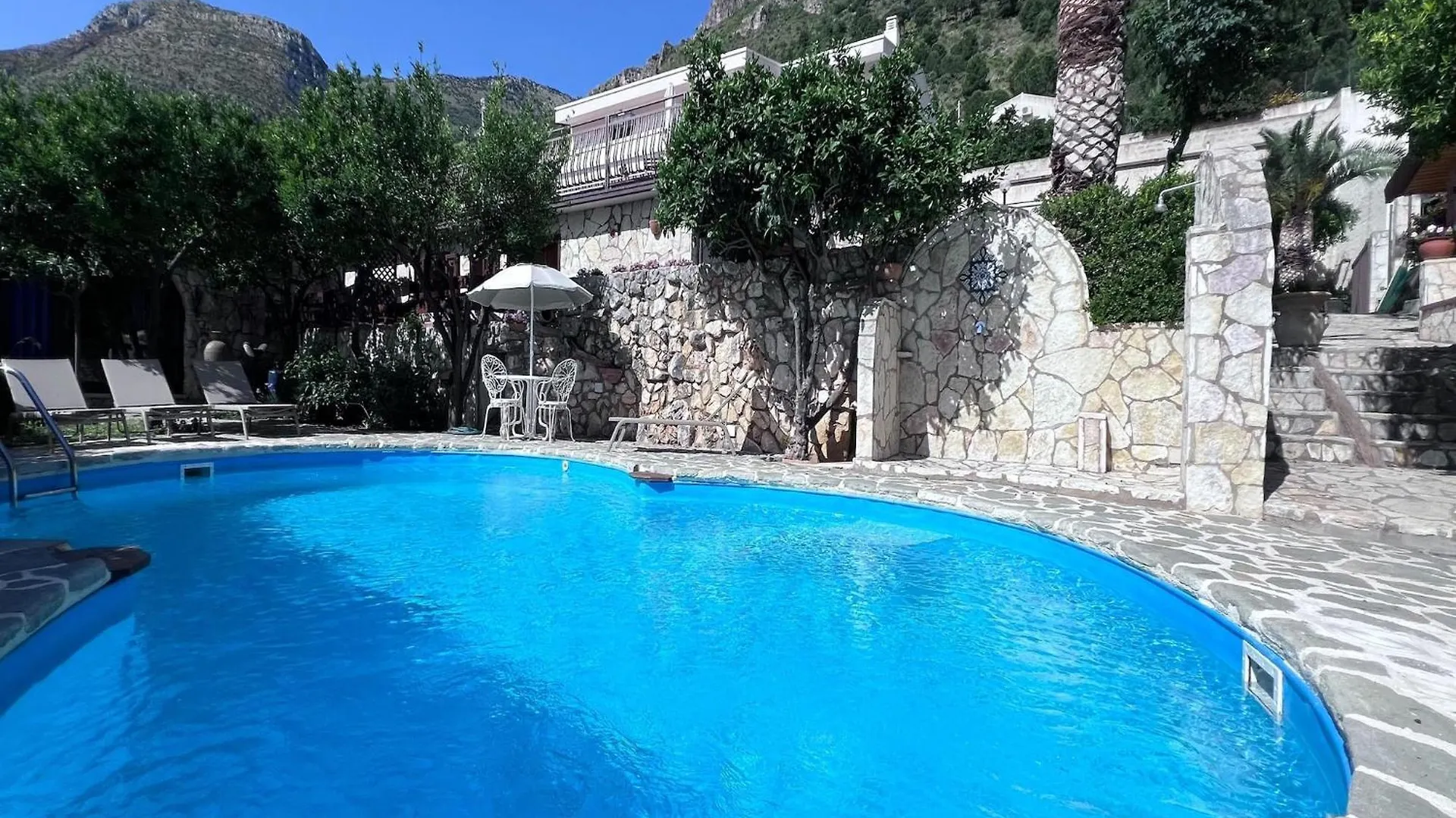 Belvilla By Oyo Patrizia Bouganvillae Castellammare del Golfo